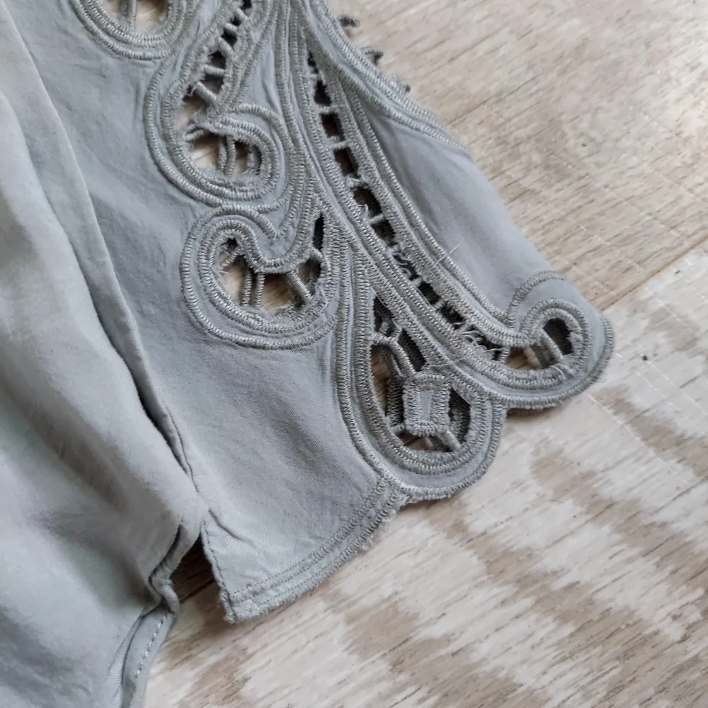 Blush Noir Lace-up Top - Picture 8 of 15